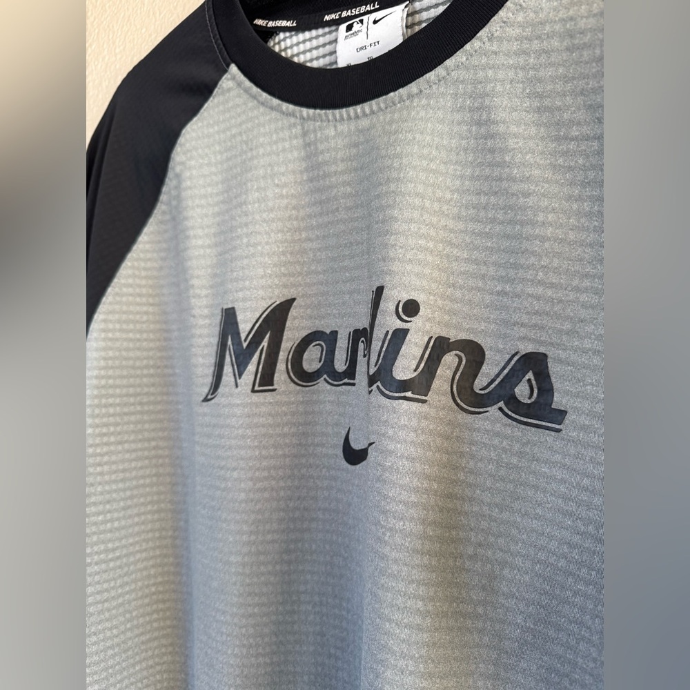 Nike Miami Marlins Authentic Collection Game Time Raglan L/S | Men’s XL - Picture 2 of 9